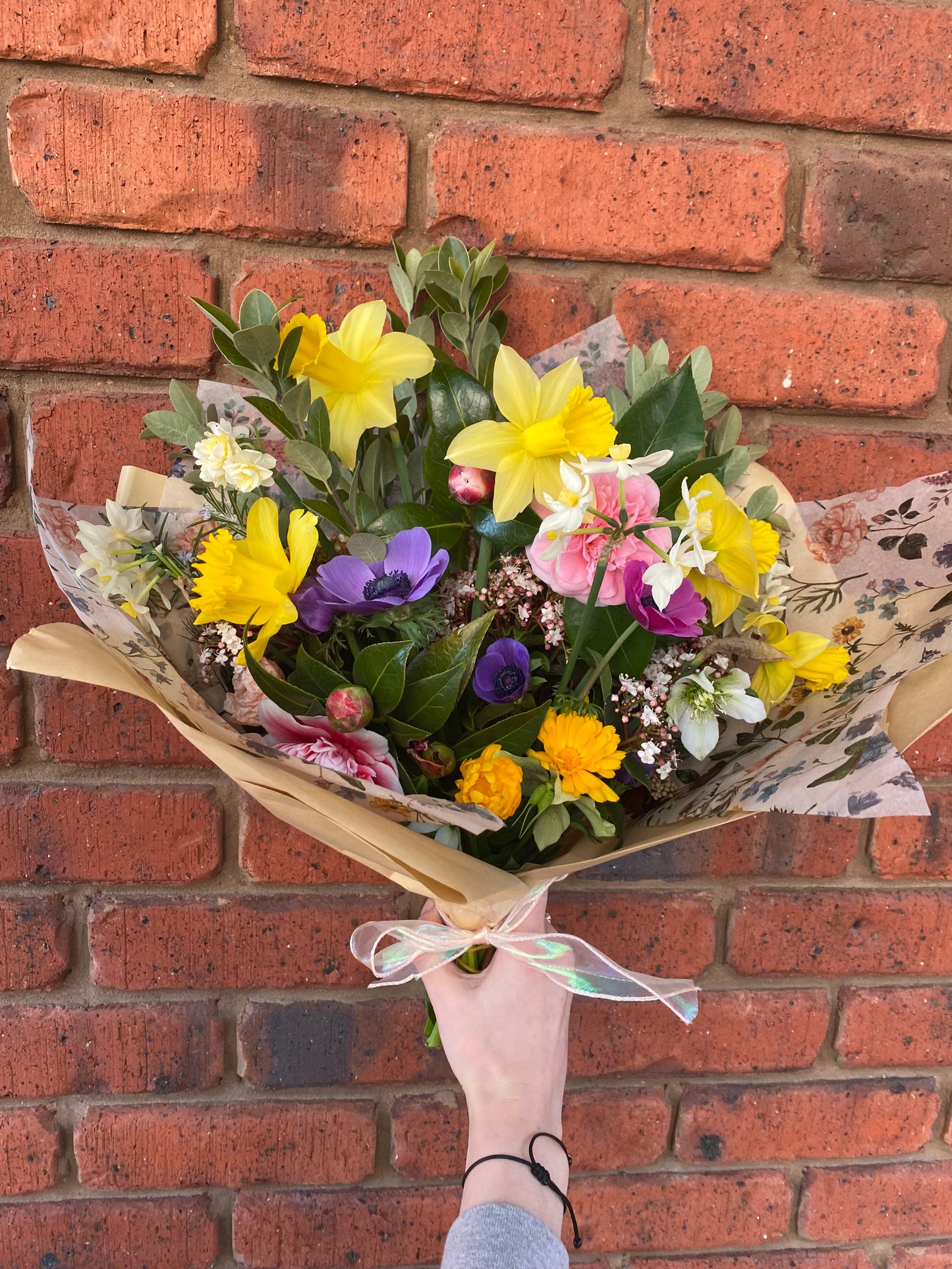 Large Spring Seasonal Bunch